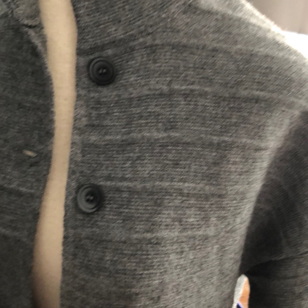Grey sweater - Picture 2 of 4